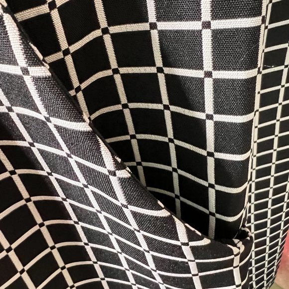 NWT๐Shelby & Palmer Dash - Dot Clean Lines Work to Weekend Dress with Pockets - Picture 10 of 16